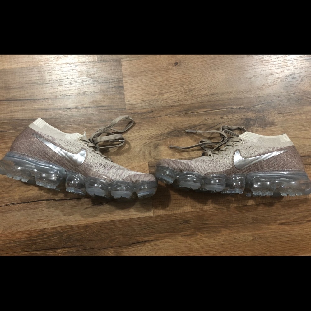 Brand new Nike vapormax Women’s